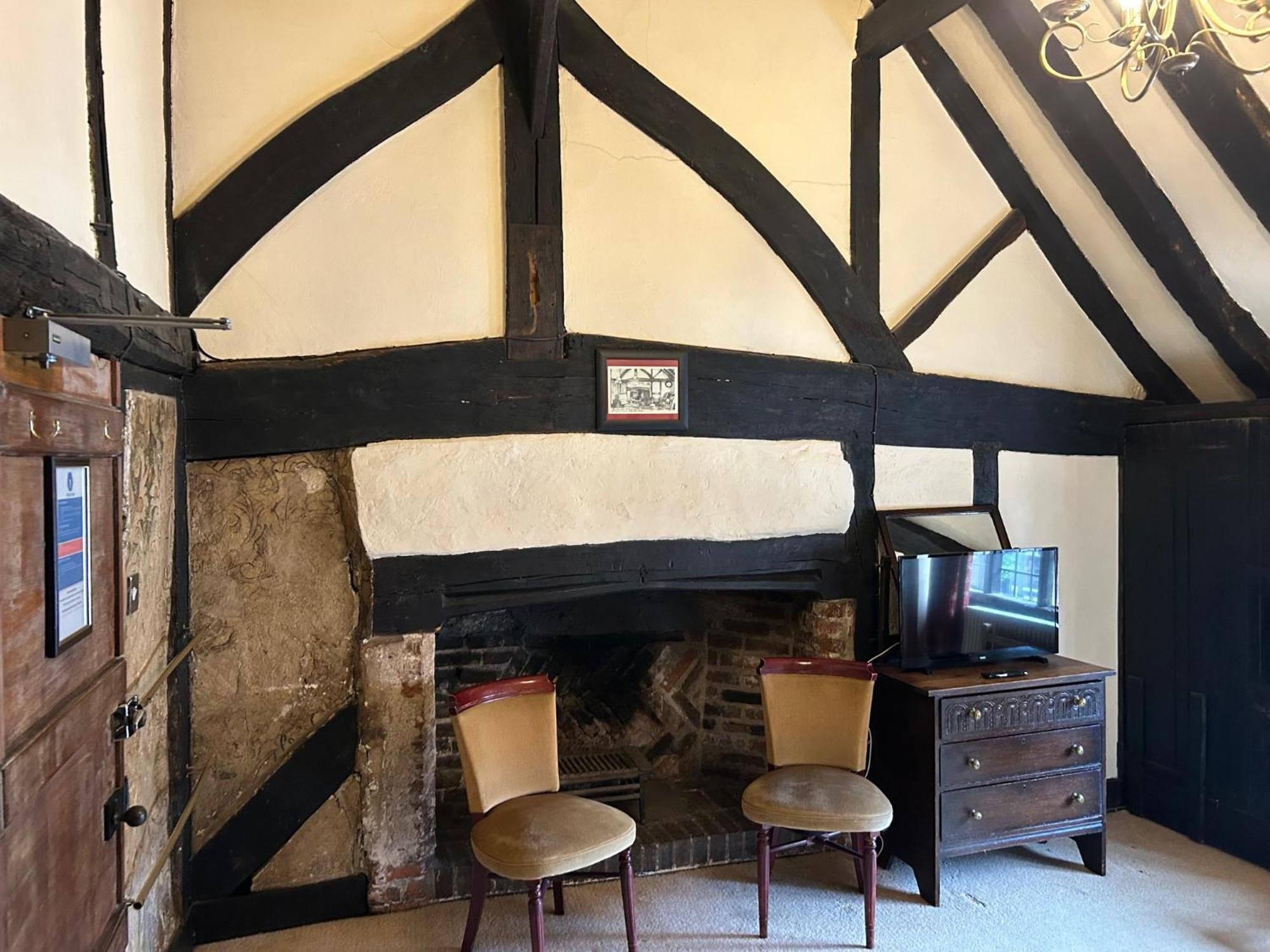 The George Inn 알프리스톤 외부 사진